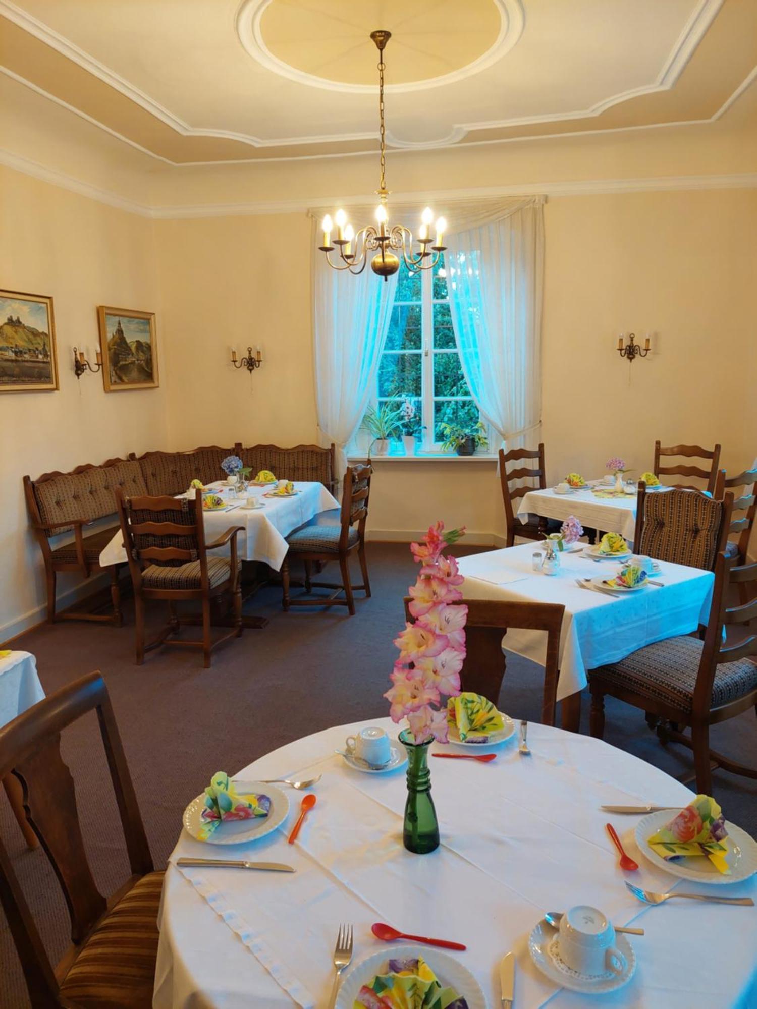 Pension Marienhof Kobern-Gondorf Exterior foto